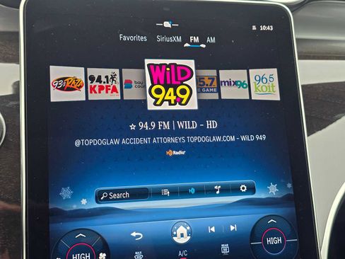 Used 2025 Mercedes-Benz GLC 300 GLC 300 image 29