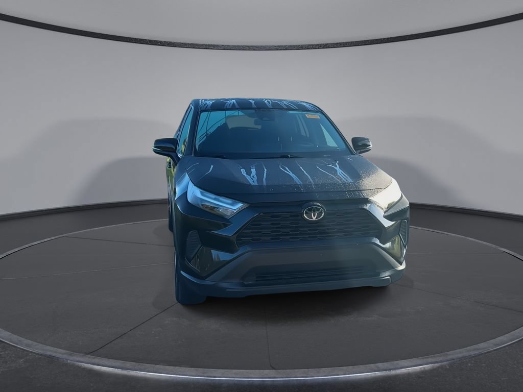 Used 2025 Toyota RAV4 LE FWD image 3