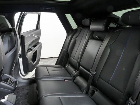 Used 2024 Cadillac Lyriq Sport AWD/4WD image 19