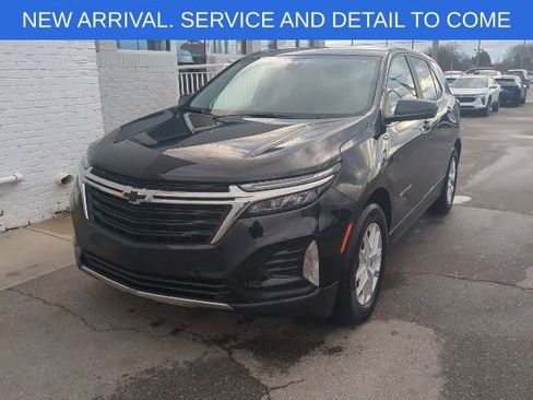 Certified 2024 Chevrolet Equinox LT w/ LPO, Floor Liner Package image 13