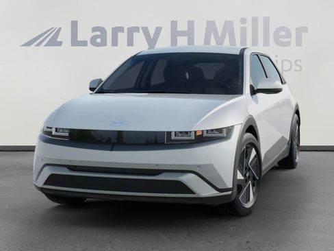 New 2026 Hyundai Ioniq 5 SEL image 6