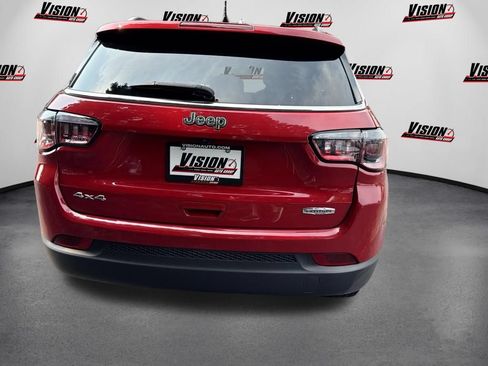 Used 2023 Jeep Compass Latitude w/ Convenience Group AWD/4WD image 6