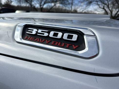 New 2026 RAM 3500 Limited AWD/4WD image 28