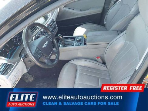 Used 2015 Hyundai Genesis 3.8 w/ Option Group 04 image 29