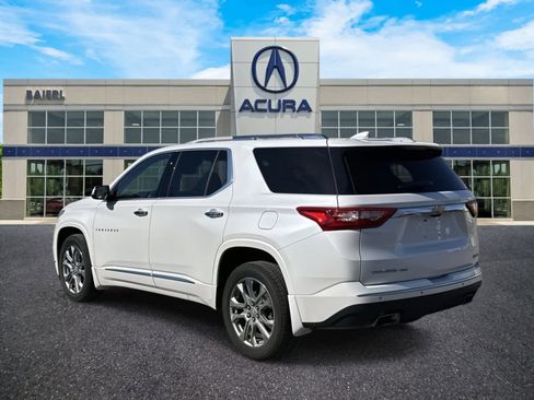 Used 2018 Chevrolet Traverse Premier image 3