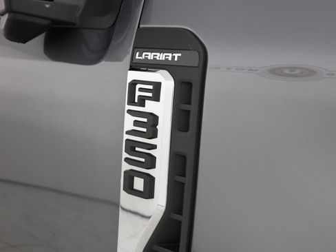 Used 2026 Ford F350 Lariat AWD/4WD image 15
