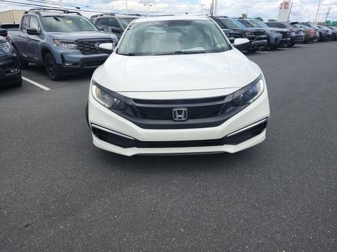 Used 2019 Honda Civic LX image 3