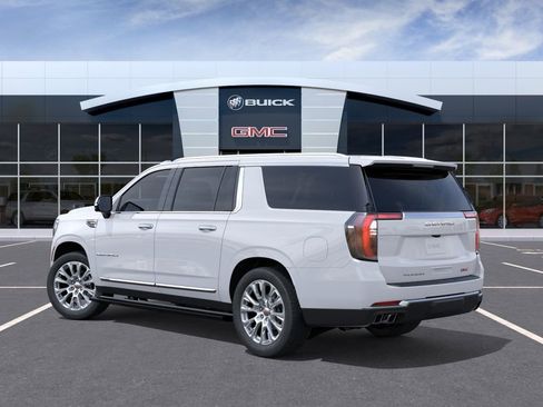 New 2026 GMC Yukon XL Denali AWD/4WD image 3
