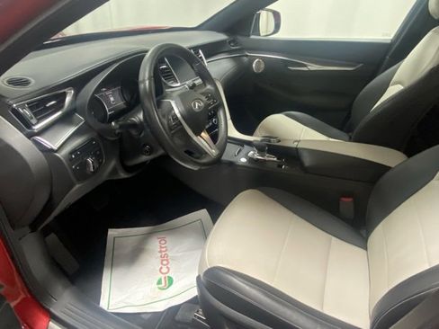 Used 2022 INFINITI QX55 Essential w/ Proassist Package image 10