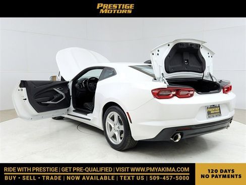 Used 2023 Chevrolet Camaro LT image 11
