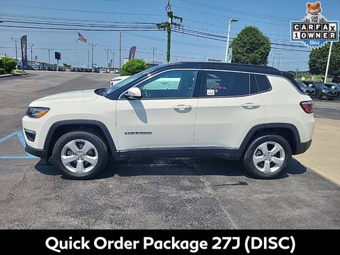 Used 2019 Jeep Compass Latitude w/ Popular Equipment Group AWD/4WD image 8