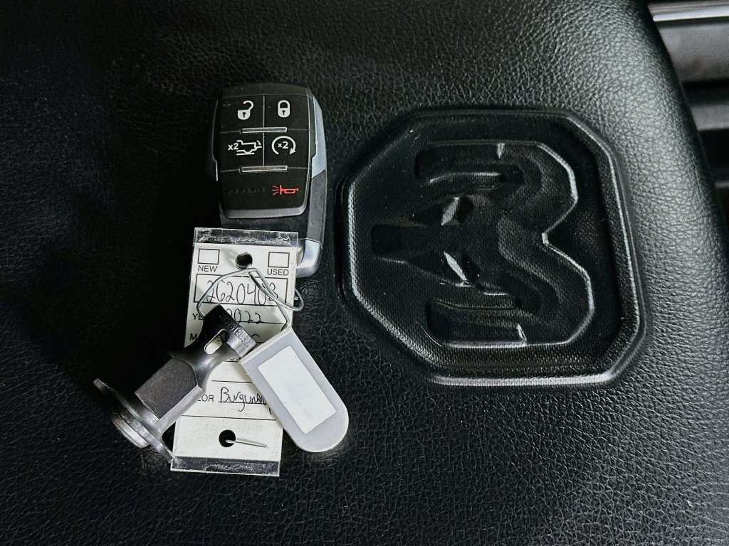 Used 2023 RAM 2500 Laramie AWD/4WD image 35
