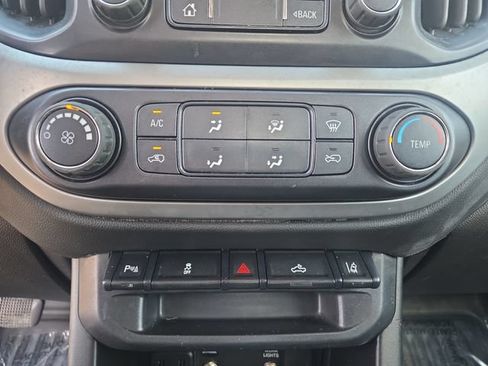 Used 2022 Chevrolet Colorado LT w/ Fleet Safety Package RWD image 25