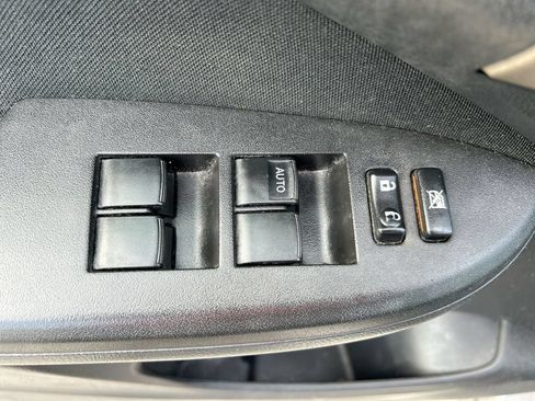Used 2009 Toyota Corolla S w/ Sport Pkg FWD image 12