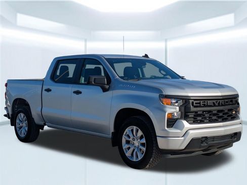Used 2022 Chevrolet Silverado 1500 Custom RWD image 7
