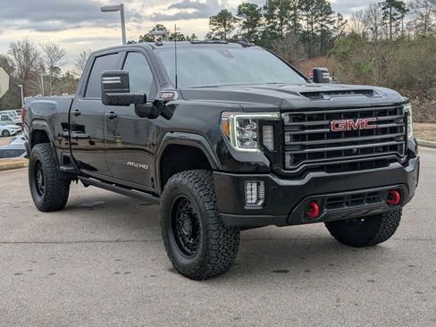 Used 2022 GMC Sierra 2500 AT4 w/ AT4 Preferred Package image 3