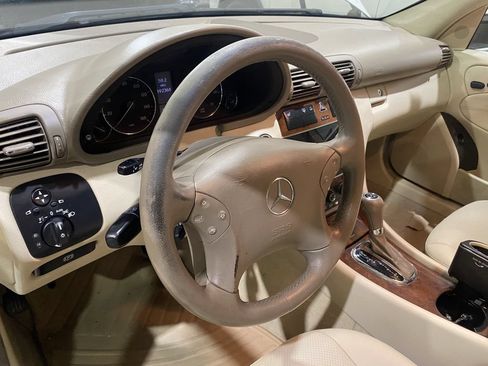 Used 2007 Mercedes-Benz C 280 4MATIC Sedan image 3
