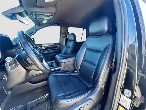 Used 2023 GMC Yukon SLE image 21