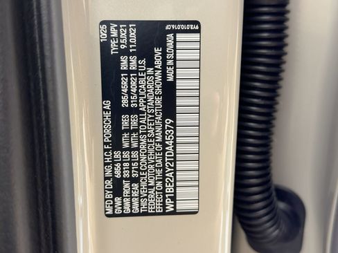 Used 2026 Porsche Cayenne E-Hybrid image 20