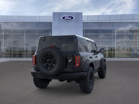 New 2026 Ford Bronco Badlands w/ Sasquatch Package AWD/4WD image 8
