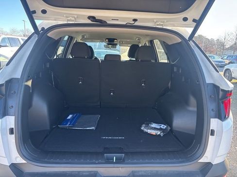 Used 2024 Hyundai Tucson SEL image 9