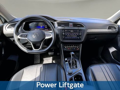 Used 2023 Volkswagen Tiguan SE AWD/4WD image 10