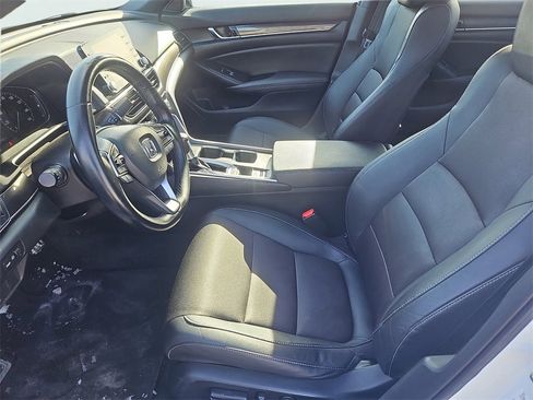 Used 2020 Honda Accord Sport image 24