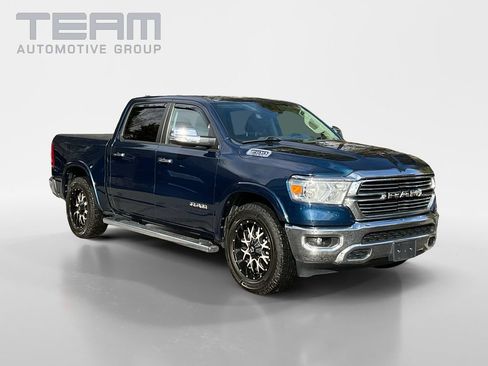 Used 2022 RAM 1500 Laramie AWD/4WD image 1