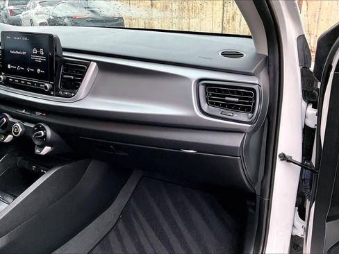 Used 2023 Kia Rio LX FWD image 19