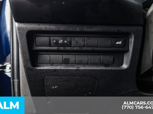 Used 2023 Mitsubishi Outlander SE image 37