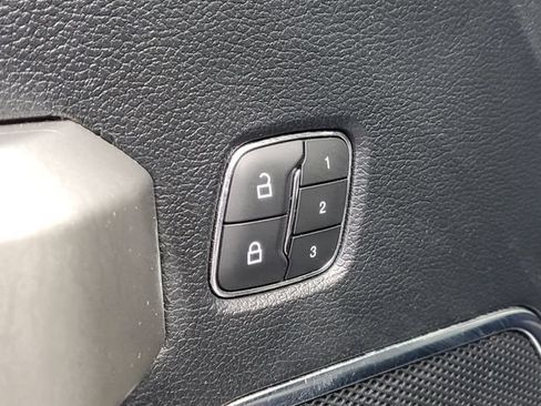 Used 2020 Ford F150 Lariat AWD/4WD image 12