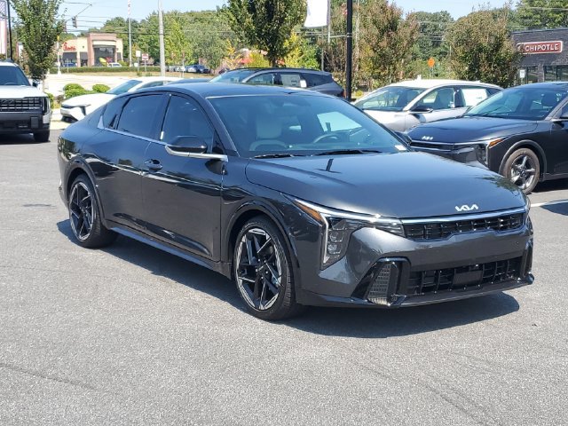 New 2026 Kia K4 GT-Line FWD image 3