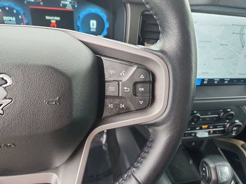 Used 2025 Ford Bronco Badlands AWD/4WD image 17