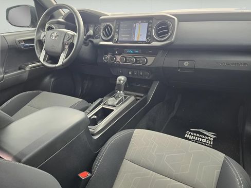 Used 2023 Toyota Tacoma TRD Off-Road AWD/4WD image 13