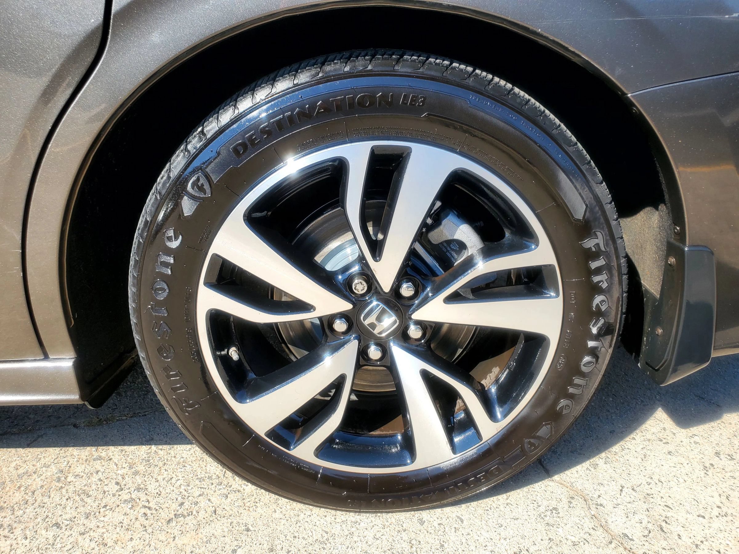 Used 2018 Honda Odyssey Elite image 64