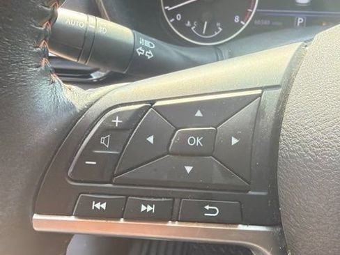Used 2022 Nissan Sentra SR w/ Midnight Edition FWD image 12