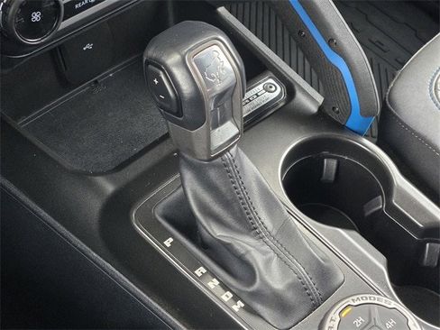 Certified 2023 Ford Bronco Black Diamond w/ Sasquatch Package image 17