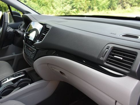Used 2019 Honda Pilot Elite image 29