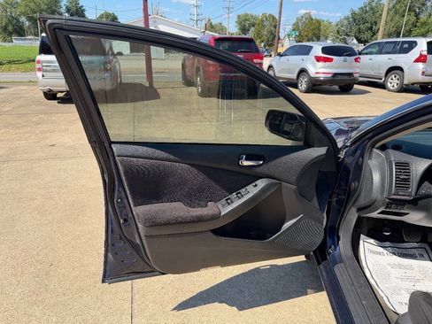 Used 2009 Nissan Altima 2.5 S FWD image 10