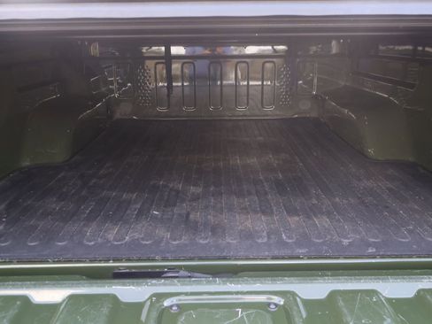 Used 2021 Jeep Gladiator Rubicon image 17