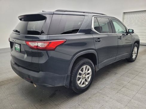 Used 2020 Chevrolet Traverse LT image 9