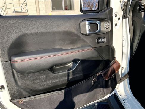 Certified 2022 Jeep Wrangler Rubicon w/ LED Lighting Group image 25