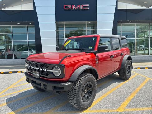 Used 2023 Ford Bronco Wildtrak AWD/4WD image 1
