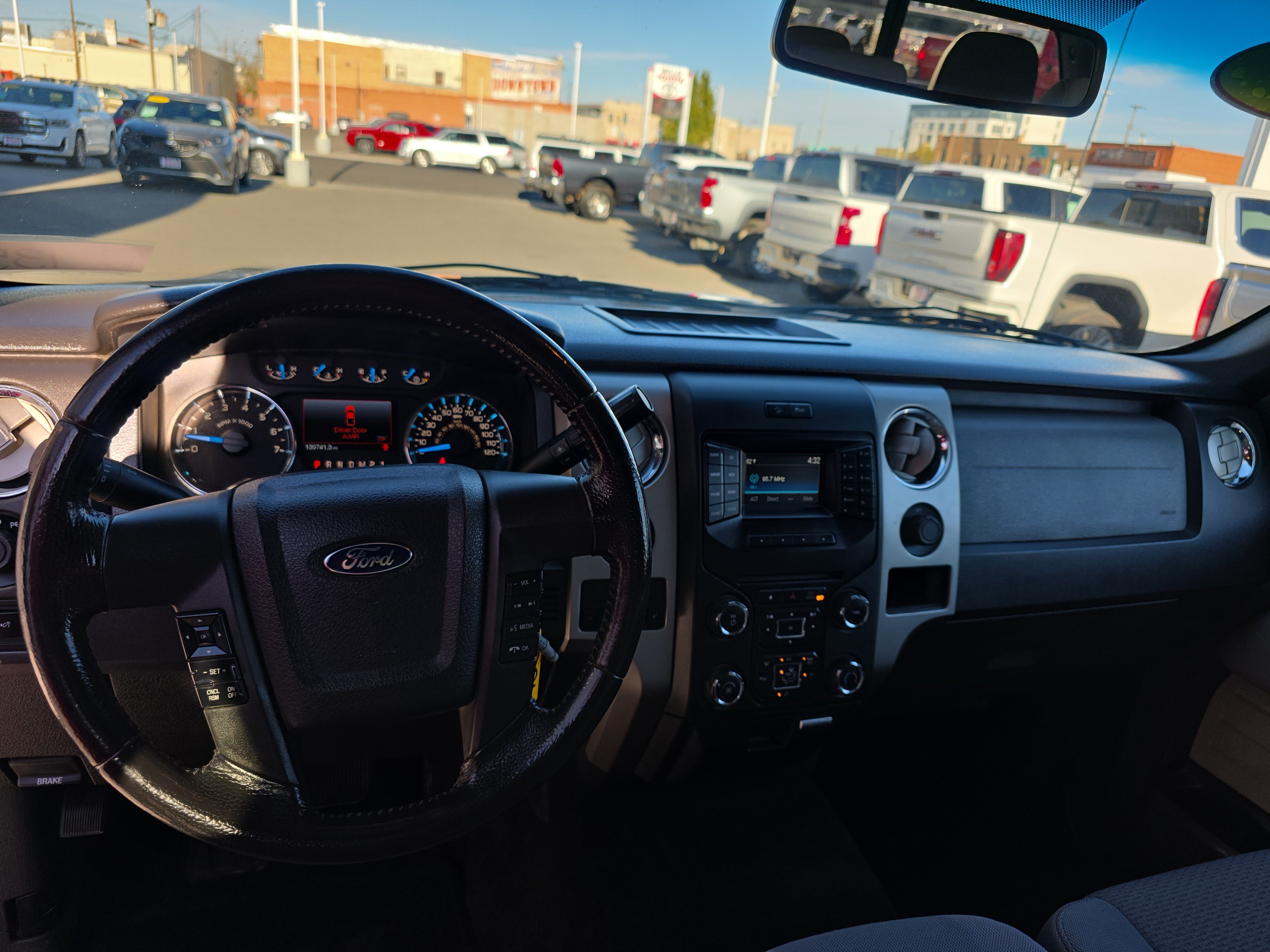 Used 2014 Ford F150 XLT w/ Equipment Group 302A Luxury AWD/4WD image 3