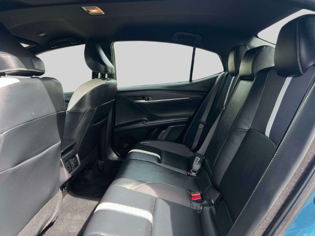 Certified 2025 Toyota Camry SE w/ Convenience Package FWD image 9
