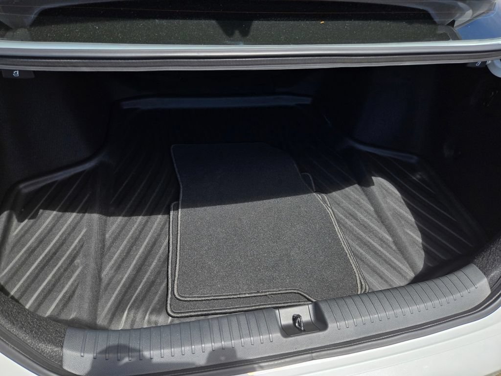 Used 2024 Honda Accord Touring image 34