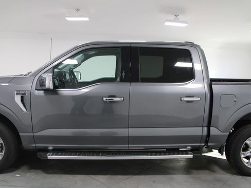 Used 2023 Ford F150 Lariat image 6