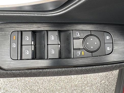 Used 2026 Nissan Kicks SV w/ Illumination Package FWD image 28
