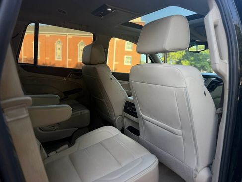Used 2019 GMC Yukon Denali w/ Denali Ultimate Package RWD image 13