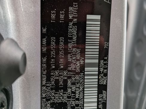 Used 2021 Toyota Highlander Limited image 27